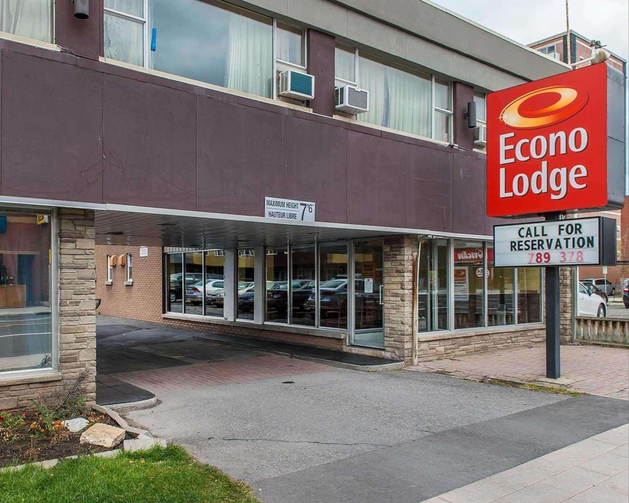 Econo Lodge Downtown Otawa Exterior foto